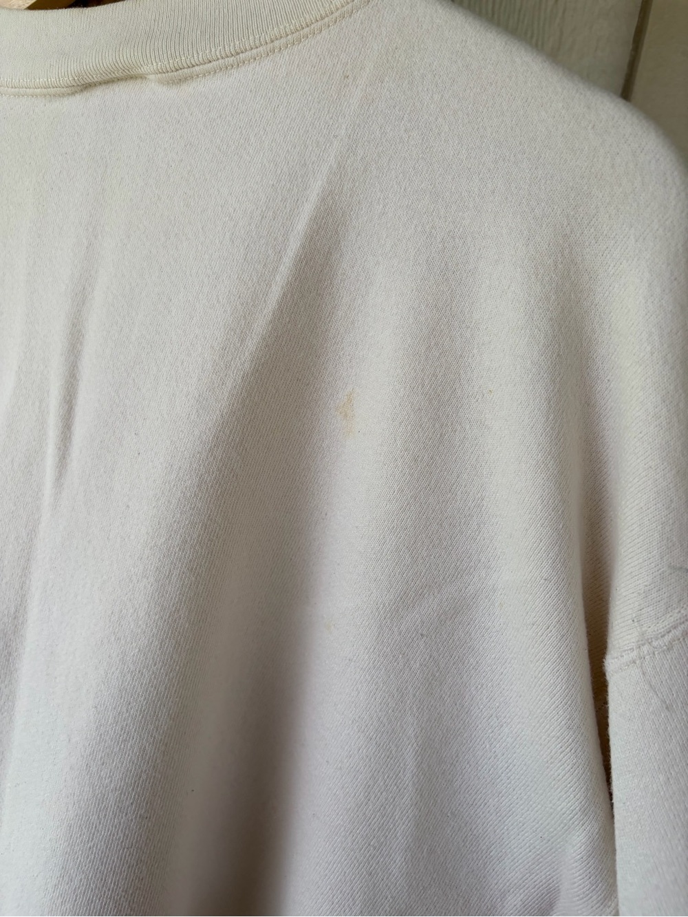Nike Cream Sweatshirt with Pale Pink Swoosh - Picture 3 of 4